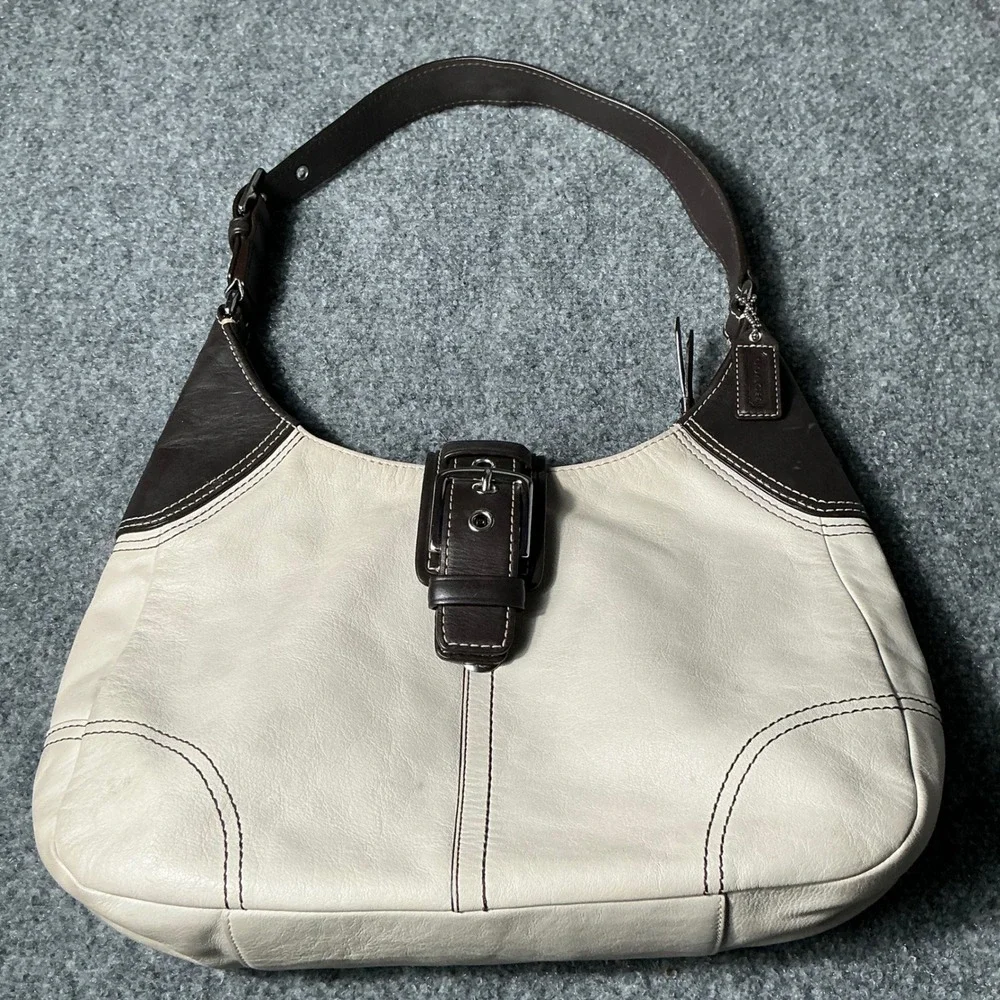 Coach Soho 2007 Buckle Hobo Bag Cream Brown Leather Shoulder Bag F11187